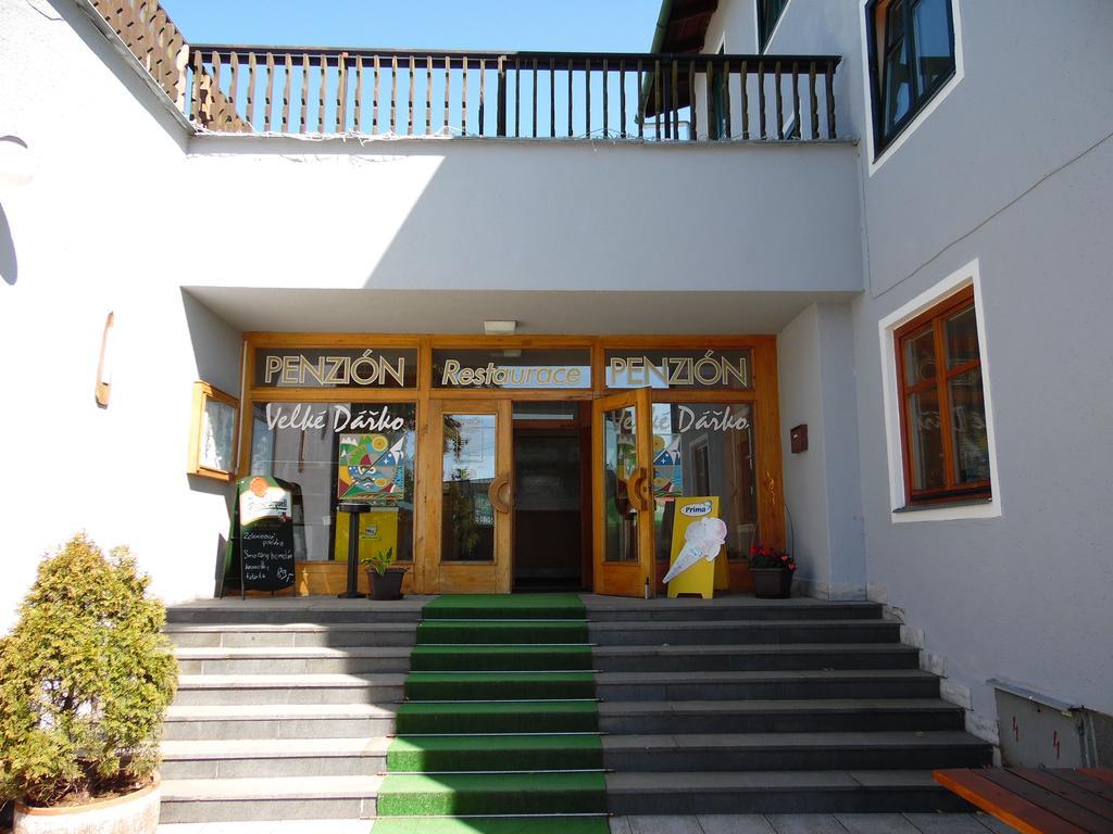 Penzion Velke Darko Skrdlovice ภายนอก รูปภาพ