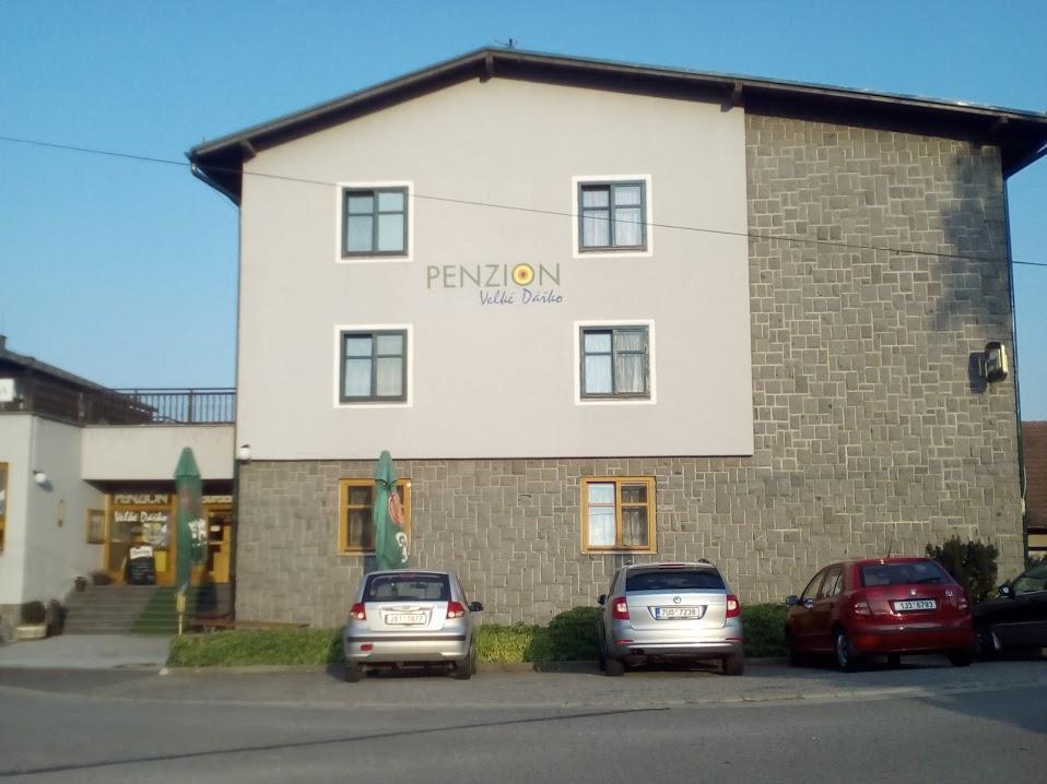 Penzion Velke Darko Skrdlovice ภายนอก รูปภาพ